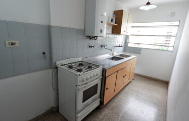 Montevideo 677